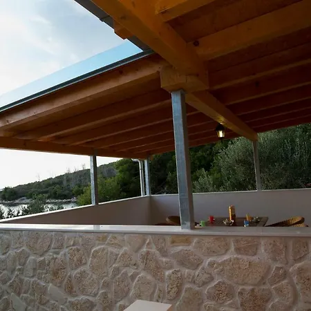 Frane, Karlo I Sestre Agnic Vakantiehuis Donji Okrug (Ciovo)