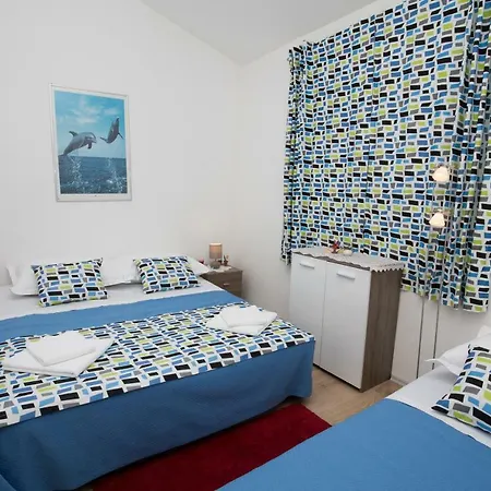 Frane, Karlo I Sestre Agnic Vakantiehuis
