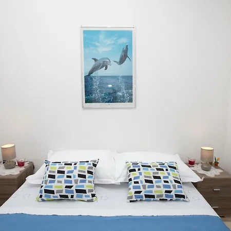 Frane, Karlo I Sestre Agnic Vakantiehuis *